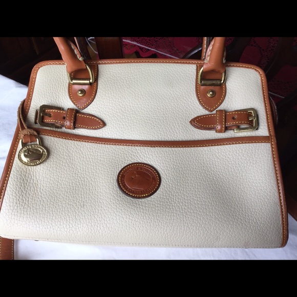 Dooney & Bourke AWL Handbag Shoulder Crossbody Bag Vanilla/British Tan - Picture 3 of 16
